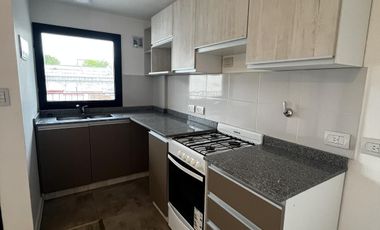 Departamento 2 ambientes VENTA Lomas de Zamora
