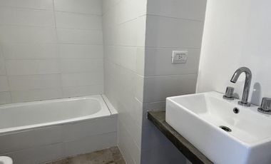 Departamento 2 ambientes VENTA Lomas de Zamora
