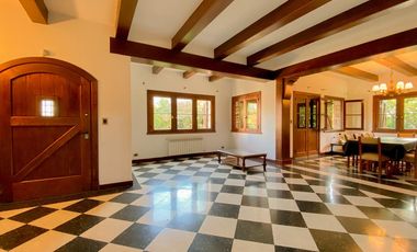 Chalet en venta en el barrio  Stella Maris, Mar del Plata