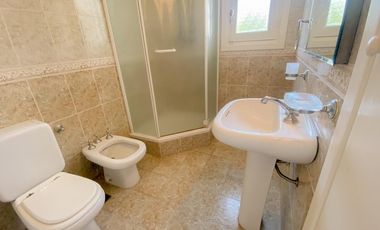 Chalet en venta en el barrio  Stella Maris, Mar del Plata