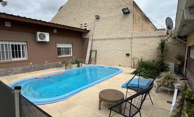Casa en  Moron Sur