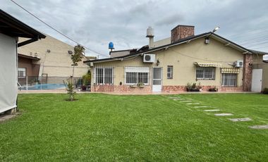 Casa en  Moron Sur