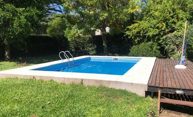 Casa Quinta en Venta - parque - piscina - quincho - Gral. Rodriguez