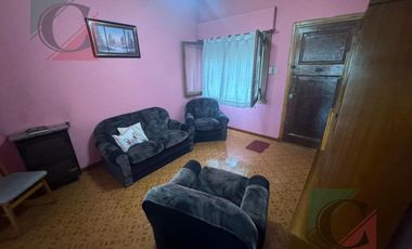 Casa 3 ambientes con patio y terraza apto credito