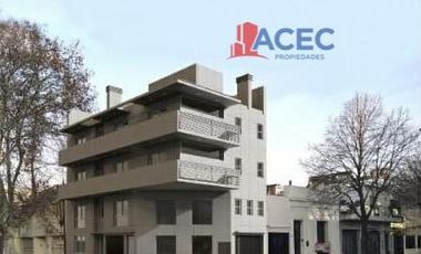 Venta - Cochera - España y Hospitales