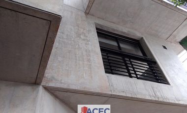 Venta - Cochera - España y Hospitales