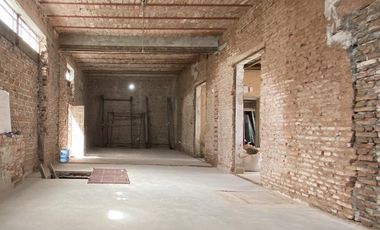 Imponente Casona Comercial en venta - Llavallol - Lomas de Zamora