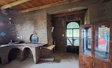 Venta Casa 3 Ambientes Hecha de Adobe con Jardín en Matheu Escobar
