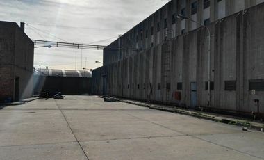SAN JUSTO PLANTA INDUSTRIAL CON SALIDA A 4 CALLES FINANCIA