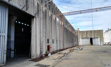 SAN JUSTO PLANTA INDUSTRIAL CON SALIDA A 4 CALLES FINANCIA