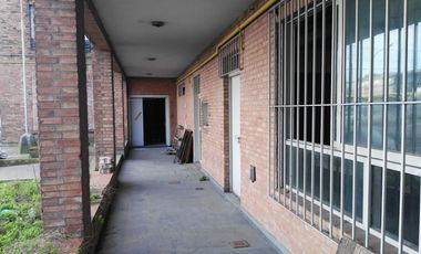 SAN JUSTO PLANTA INDUSTRIAL CON SALIDA A 4 CALLES FINANCIA