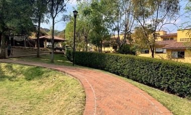 Venta de casa en Condominio Horizontal  “LA FRONDA”