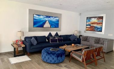 Venta de casa en Condominio Horizontal  “LA FRONDA”