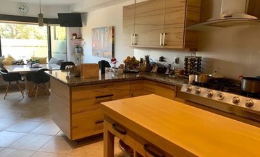 Venta de casa en Condominio Horizontal  “LA FRONDA”