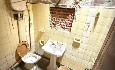 LOCAL CON DOS CASAS A RECICLAR EN VENTA EN Juan de Zamora 3739  (REMEDIOS DE ESCALADA)