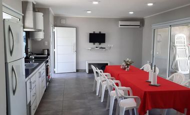 Casa en venta - 1 dormitorio 1 baño - 80mts2 - Azul