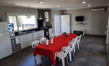 Casa en venta - 1 dormitorio 1 baño - 80mts2 - Azul