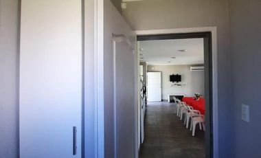 Casa en venta - 1 dormitorio 1 baño - 80mts2 - Azul