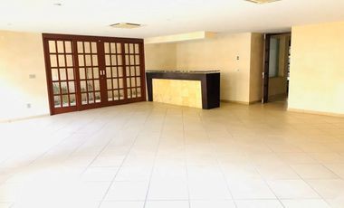 COLINAS DEL BOSQUE, CASA EN FRACCIONAMIENTO EN VENTA