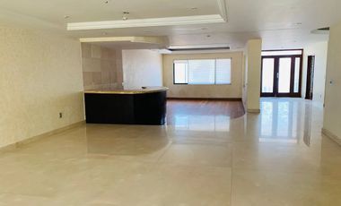 COLINAS DEL BOSQUE, CASA EN FRACCIONAMIENTO EN VENTA