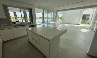 Casa en Vistas al Agua