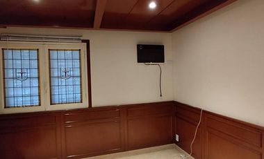 Casa en  ALQUILER SOLO USO PROFESIONAL
