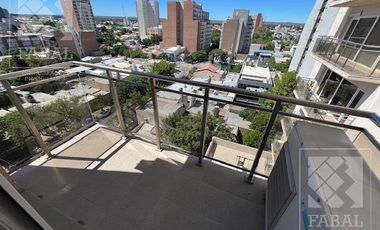 Departamento alquiler centro, 3 dormitorios (suite), 4 baños, quincho c/parrilla y 2 cocheras, nivel gerencial
