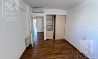 Departamento alquiler centro, 3 dormitorios y parrilla