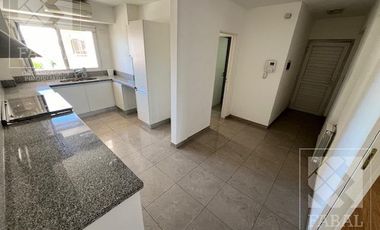 Departamento alquiler centro, 3 dormitorios y parrilla