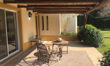 Casa en venta - Pilar Village