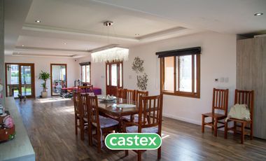 Casa en venta en Terralagos, Canning