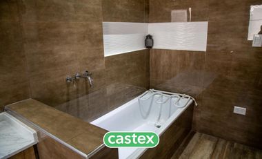 Casa en venta en Terralagos, Canning