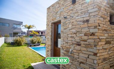 Casa en venta en Terralagos, Canning