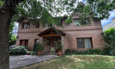 Alquiler Casa - Barrio Privado El Portillo / Pilar