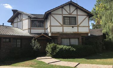 CHALET TRADICIONAL EN VENTA EN  COUNTRY San Diego