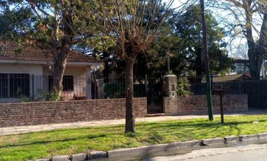 Casa en  Llavallol