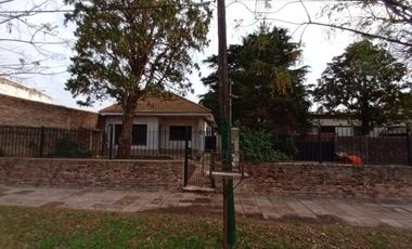 Casa en  Llavallol