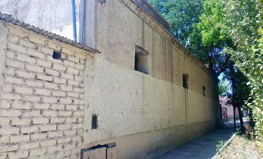 venta casa a demoler/terreno  o reciclar  en Godoy Cruz