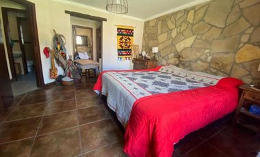 Casa venta 3 dormitorios venta - Cocheras- Pilar