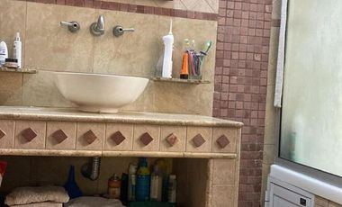Casa venta 3 dormitorios venta - Cocheras- Pilar