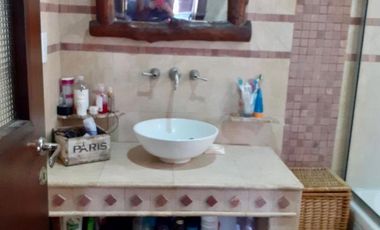 Casa venta 3 dormitorios venta - Cocheras- Pilar