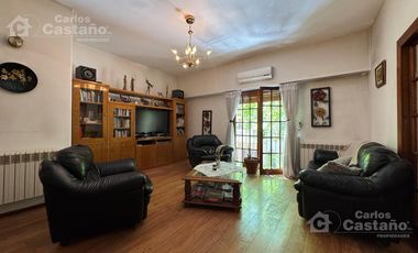 Exc Chalet en PH 4 Amb C/ Terraza, Patio, Balcon, Garaje o Local Ideal Renta