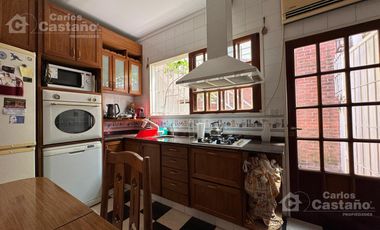 Exc Chalet en PH 4 Amb C/ Terraza, Patio, Balcon, Garaje o Local Ideal Renta