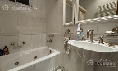 Exc Chalet en PH 4 Amb C/ Terraza, Patio, Balcon, Garaje o Local Ideal Renta