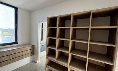 San Matías | Venta | Importante casa a laguna a estrenar en área 5