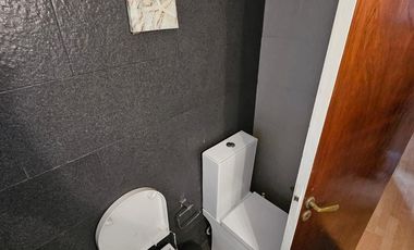 ESPECTACULAR CASA 5 AMBIENTES CON JARDIN Y PISCINA - VILLA REAL.
