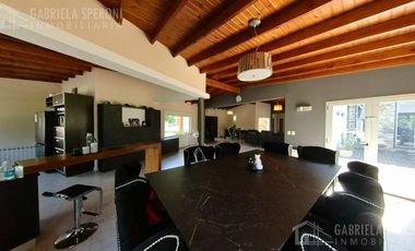 Casa 4 ambientes VENTA Parque Las Naciones
