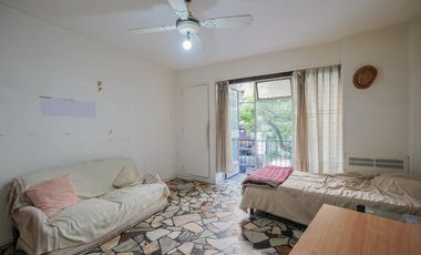 Venta Departamento monoambiente en  Recoleta con Balcón