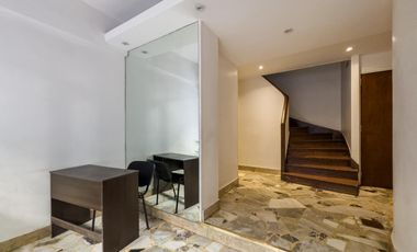 Venta Departamento monoambiente en  Recoleta con Balcón