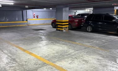 Amplias cocheras apta camioneta en VENTA en Balcarce al 400, Barrio Norte